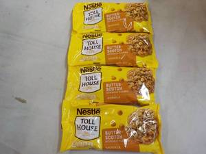 lot 248 image: 4 ct Nestles 11 oz bags Toll House...