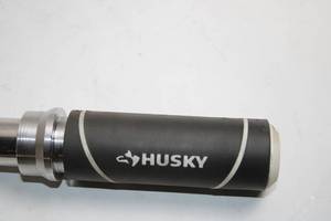 Husky 3/8 inch Drive Torque Wrench with Case