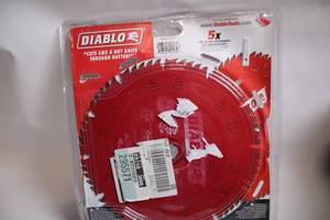 lot 47 image: Diablo 12-Inch Circular Saw Blade - 60 Teeth