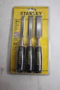 lot 52 image: Stanley 3 Piece Wood Chisel Set with Hardened Steel Blades