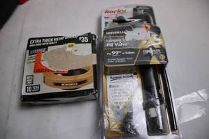 lot 90 image: Universal Toilet Fill Valve Kit and Wax Ring with Bolts