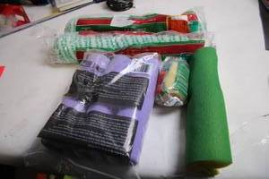 lot 130 image: Collection of Painting Supplies and Accessories