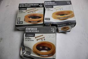 lot 145 image: Set of 3 Reinforced Wax Rings with Bolts for Toilets - Everbilt #3 and #35