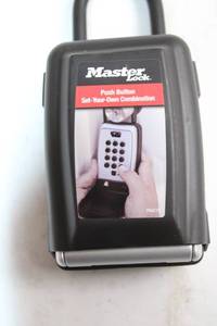 lot 272 image: Master Lock Portable Push Button Lock Box