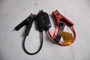 lot 322 image: Heavy Duty Alligator Clips with Insulated Cables