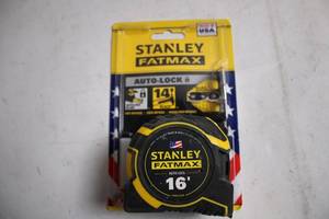 lot 332 image: Stanley FatMax 16 Auto-Lock Tape Measure