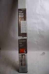 lot 410 image: 1 in Vinyl Blind 39 in W x 64 in L Light Filtering Cordless White