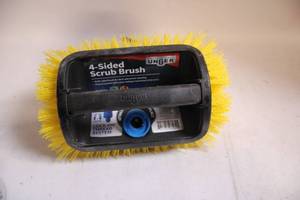 lot 454 image: Unger 4-Sided Scrub Brush with Lock-On Thread System