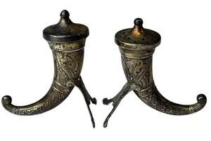 lot 14 image: Vintage Theodor Olsens Eftf Norway Sterling Silver Viking Horn Salt and Pepper Shakers (32 grams total weight)