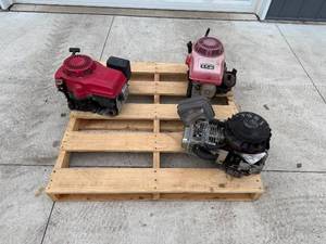 lot 7 image: HONDA & BRIGGS & STRATTON ENGINES