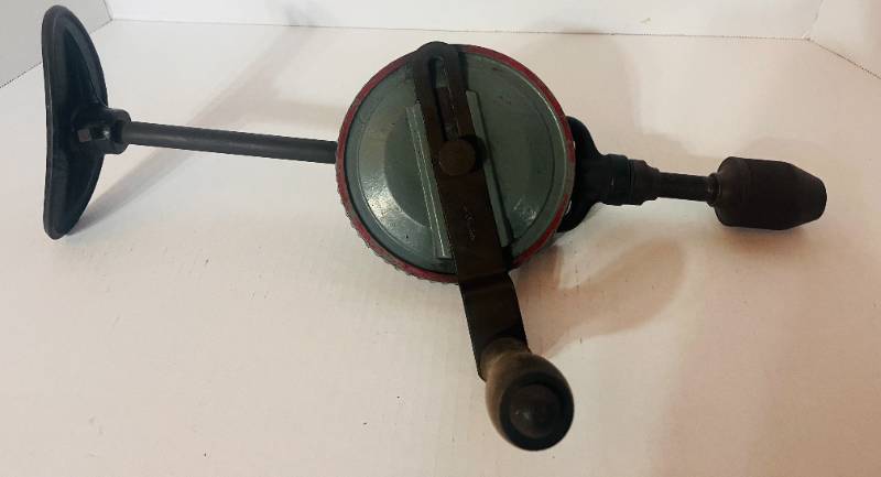 lot 37 image: Vintage Lakeside Shoulder Brace Hand Drill