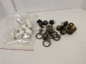 lot 35 image: Porcelain Pulls Brass Pulls Drawer Hardware