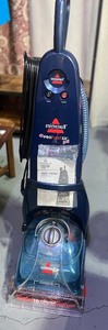 lot 64 image: Bissell ProHeat 2x Pet Carpet Cleaner