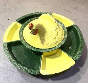 lot 73 image: Green and Yellow Chicken Lazy Susan