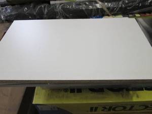 lot 11 image: 4 24 inch x 14 inch classic white w...