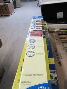 lot 15 image: avs bug deflector 2...
