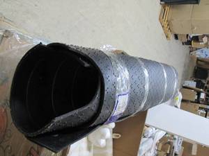 lot 102 image: ford 6.5 foot truck bed mat heavy d...