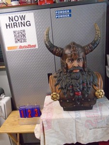 lot 123 image: Life size Vikings bust. Great to scare the kids. As shown.