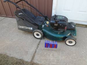 lot 132 image: Craftsman 6.0 self propelled mower with bagger. As shown.