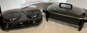 lot 118 image: GE Double Burner Hot Plate and Electric Skillet Combo