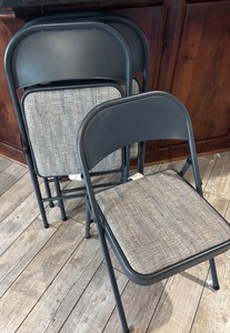 lot 234 image: Set of 4 Padded Folding Chairs with Metal Frame