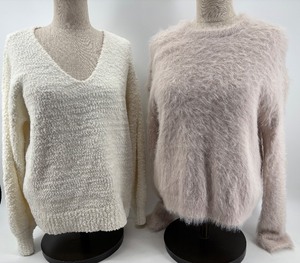 lot 348 image: Set of 2 Womens Sweaters - Sanctuary XS & Velvet M