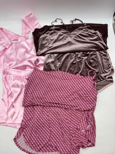lot 360 image: Collection of 3 Womens Sleepwear Sets in Pink and Mauve