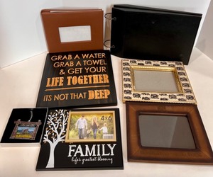 lot 67 image: Set of 5 Assorted Photo Frames and Albums