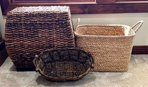 lot 126 image: Set of 3 Wicker Baskets with Assorted Designs