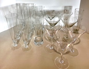 lot 141 image: Set of 18 Various Glassware Including Pilsner and Martini Glasses
