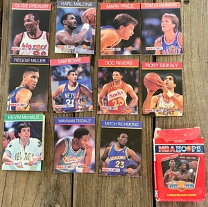 lot 157 image: NBA Hoops Series I Collectors Box with Mini-Books