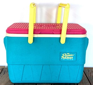 lot 163 image: Vintage Igloo The Picnic Basket Cooler with Red Lid