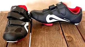 lot 165 image: Pair of Peloton Cycling Shoes with Cleats
