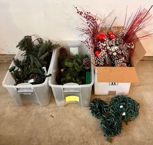 lot 401 image: Collection of Christmas Decorations and String Lights