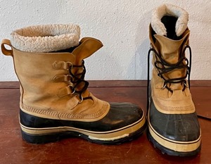 lot 430 image: Sorel Caribou Mens Waterproof Winter Boots Size 13