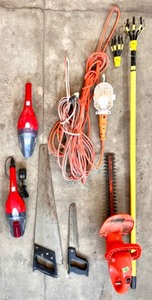 lot 436 image: Lot of Hand and Electric Tools Including Dirt Devil Handheld Vacuums and Hedge Trimmer