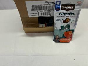 lot 397 image: 12x 2.2oz Nutrish Wheelies Salmon Cat Treats