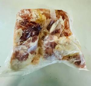 lot 54 image: C. 3.5lbs Bulk Pkg Chick Leg Quarters