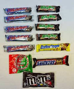 lot 87 image: SSS. 3Musketeers, Milkyway,Nut Goody, Snickers, Butterfinger,m&ms