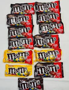 lot 88 image: SSS. m&ms Plain and Peanut