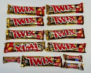 lot 93 image: SSS. 9x Size Share Size Twix and 3 minis