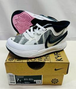 lot 131 image: MM. Size 7C Nike Kyrie 8 (TD) WhiteWhite-Black