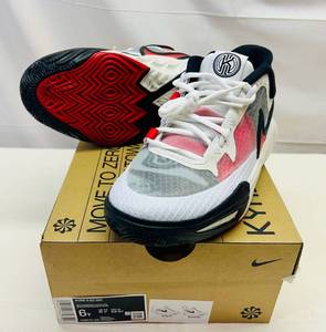 lot 163 image: MM. Size 6Y Nike Kyrie 8 Go (GS) WhiteUniversity Red-Black