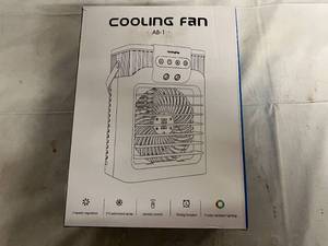 lot 34 image: White Cooling Fan