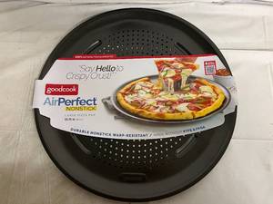 lot 91 image: Goodcook Air Perfect Nonstick Pizza Pan - 15.75in