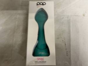 lot 100 image: Pop Sonic Spade Facial CleanserInfuserMassager