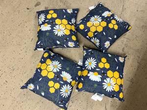 lot 26 image: 4 Honeybee Throw Pillows
