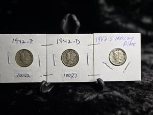 lot 23 image: 1942 -P,D,& S Mercury Dimes