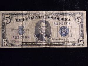 lot 40 image: 1934  $5 Dollar Silver Certificate