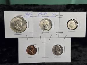 lot 51 image: 1962 U.S. Mint Set